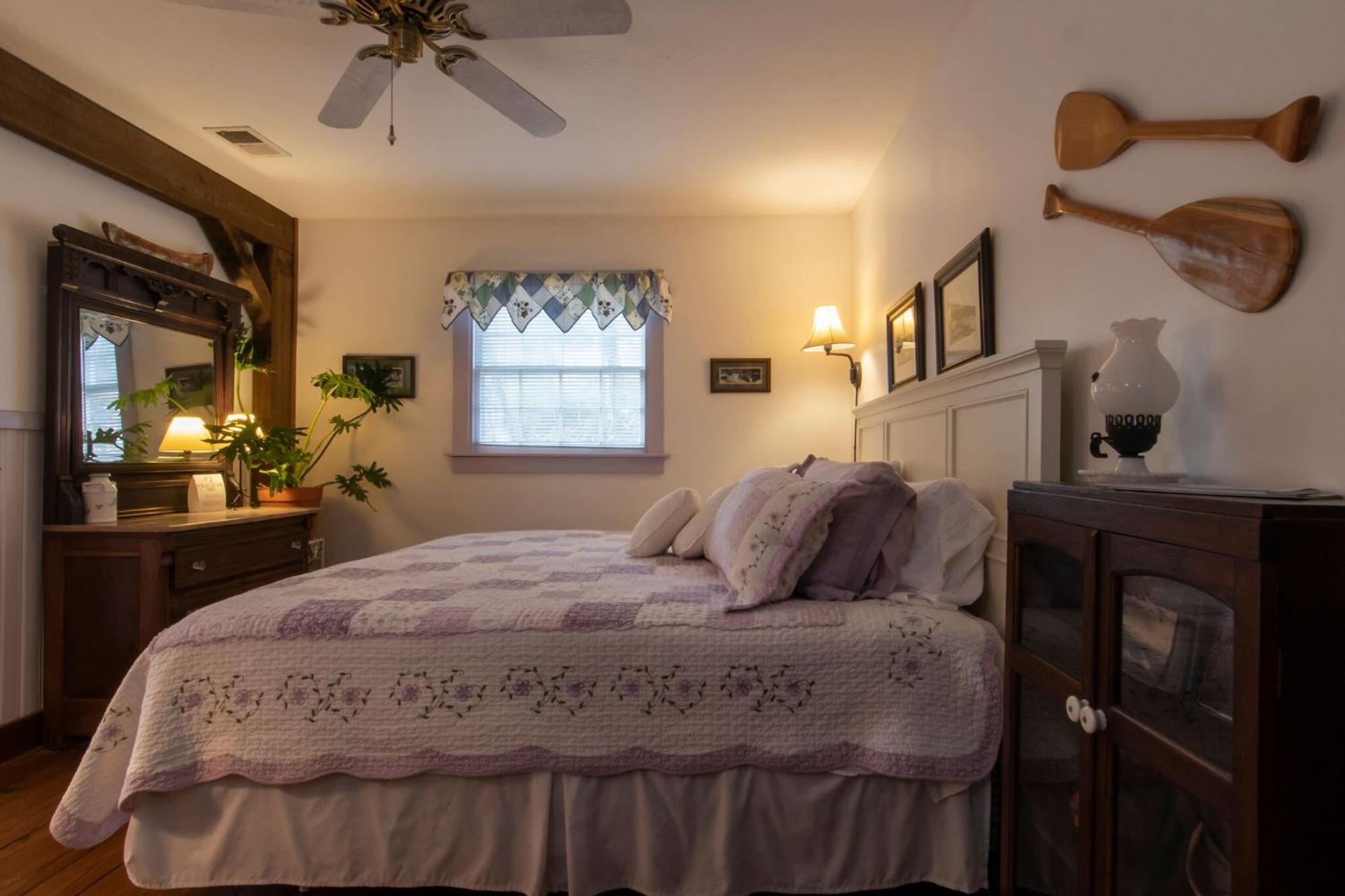 Folkestone Inn Брайсон-Сити Номер фото